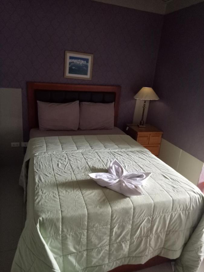 Bnt Inn Lapu-Lapu City Zewnętrze zdjęcie
