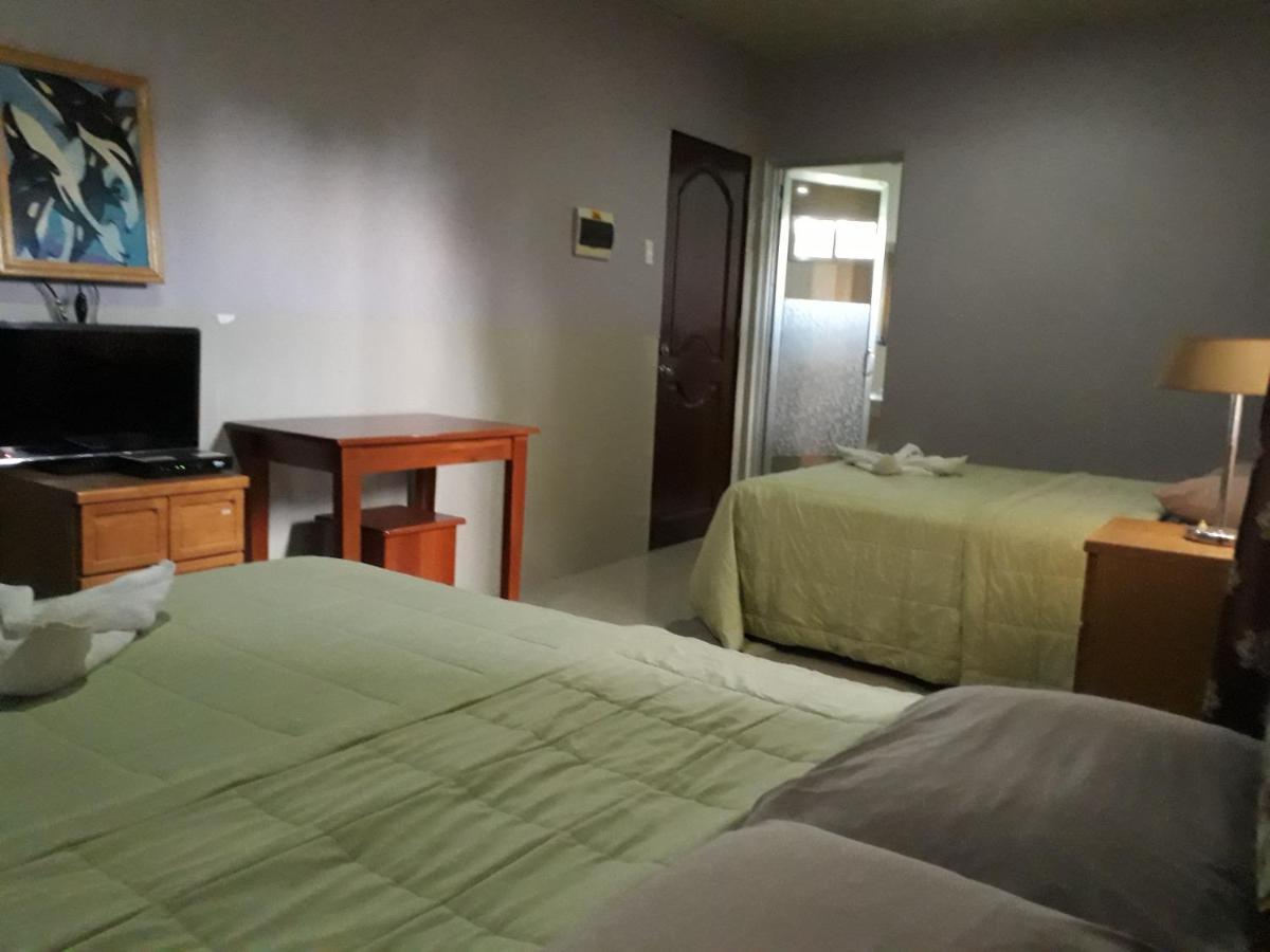 Bnt Inn Lapu-Lapu City Zewnętrze zdjęcie