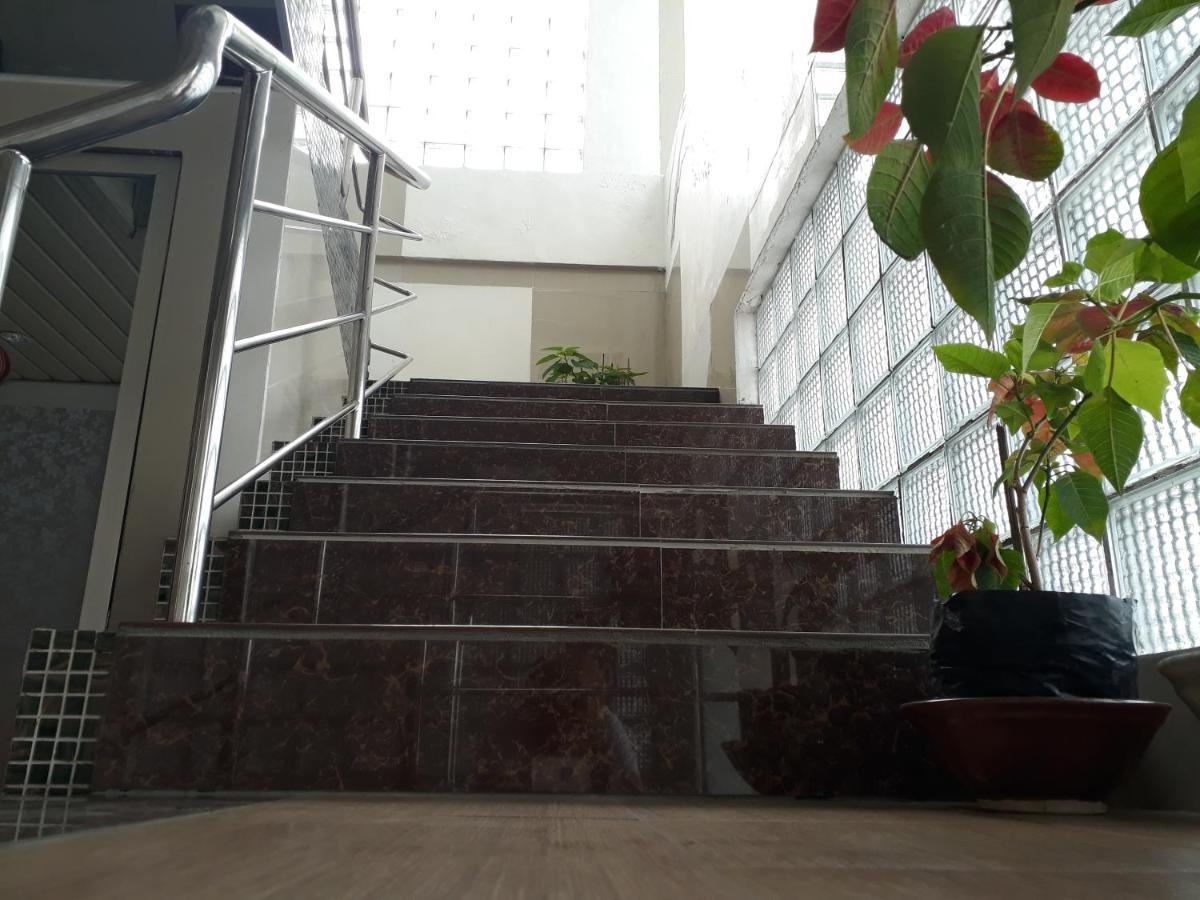 Bnt Inn Lapu-Lapu City Zewnętrze zdjęcie